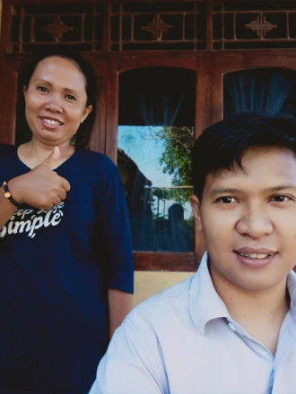 Perwakilan dari KK bapak Carla